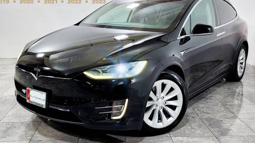 TESLA MODEL X 2018 5YJXCDE20JF113148 image